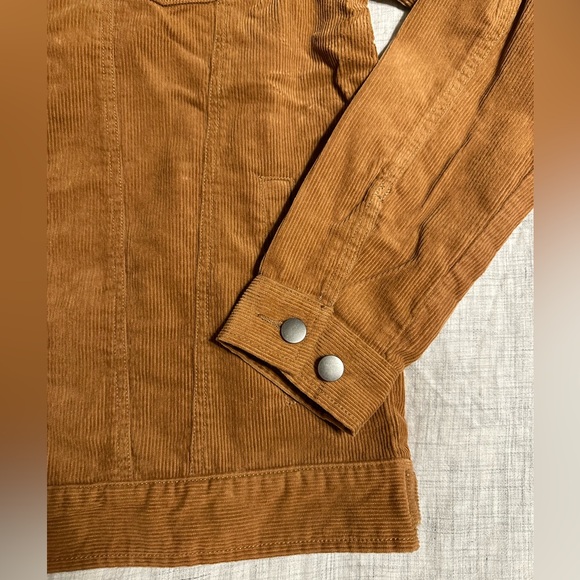 NWT - TILLYS a brand RSQ - men’s corduroy jacket in brown - Picture 9 of 9
